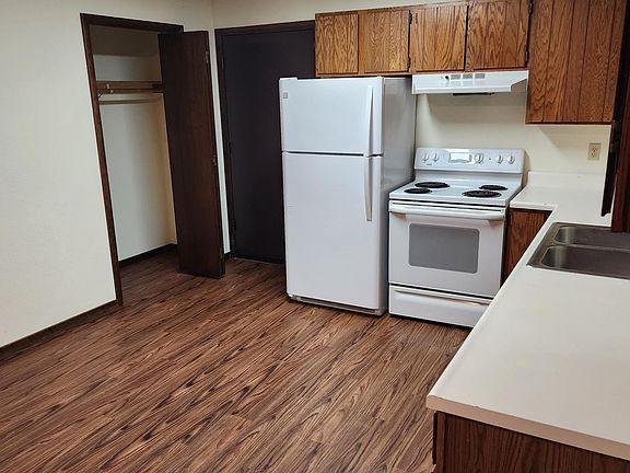3rd image of 401 E 8th Ave #1