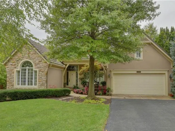 16939 E Heather Ln, Belton, MO 64012