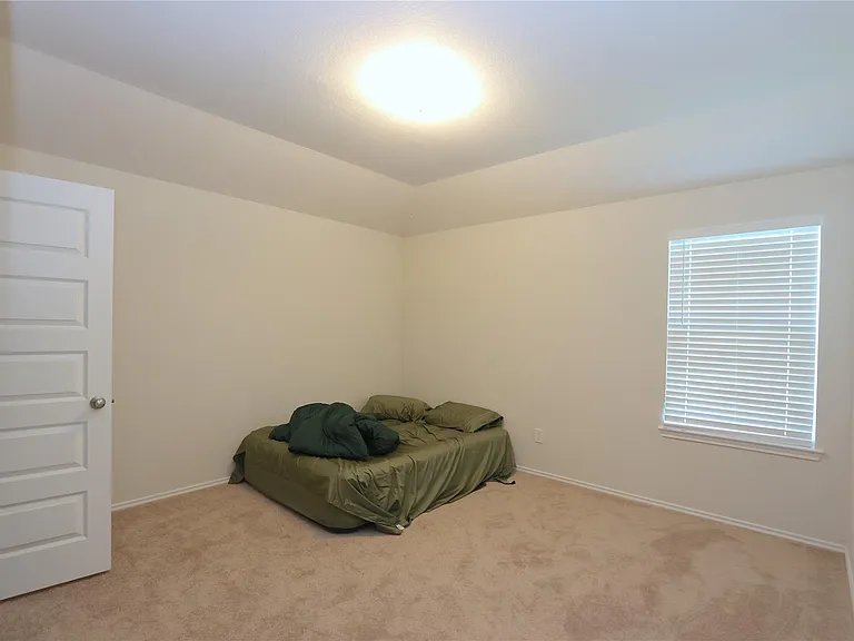 4406 Mooring Cove Ct — Photo 10