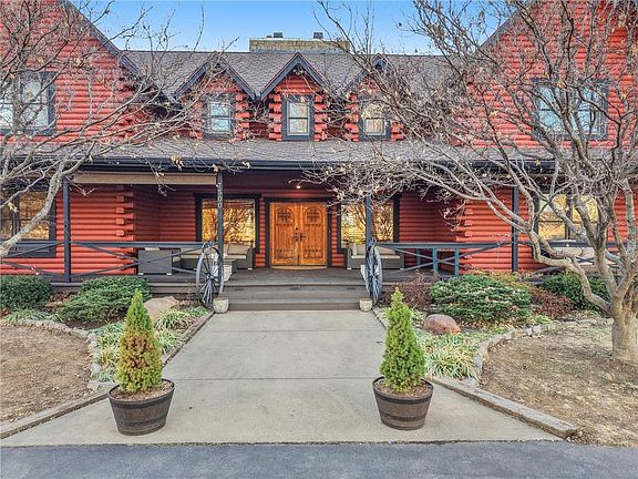 3rd image of 7500 Gleason Rd