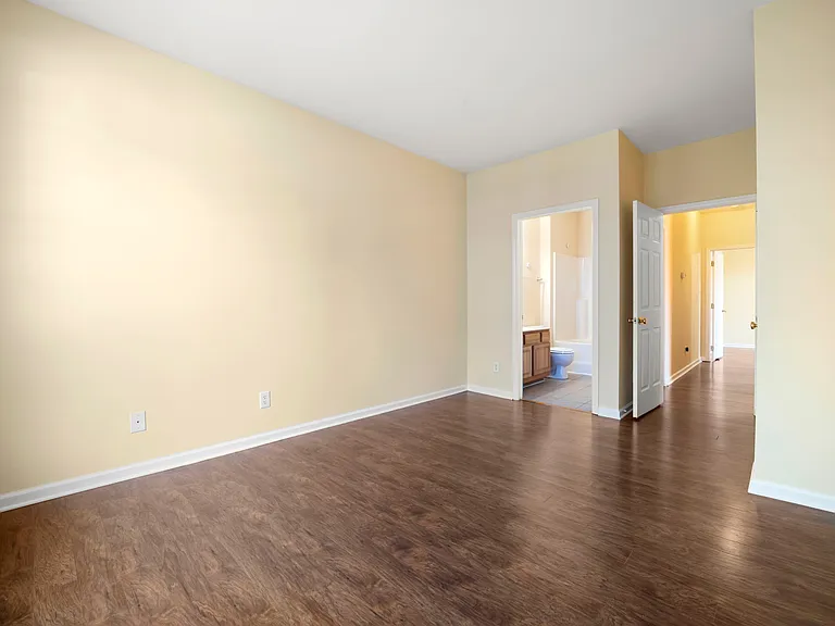 1511 Kudrow Ln — Photo 25