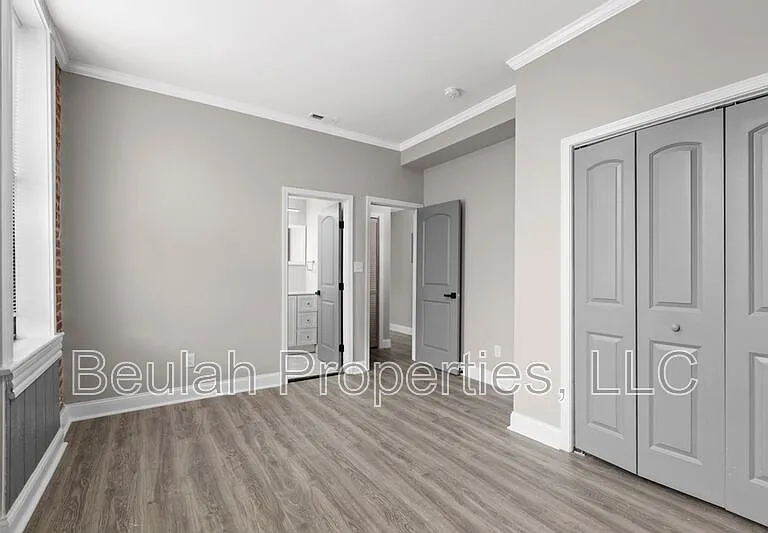 1200 Allen Ave #2R — Photo 11
