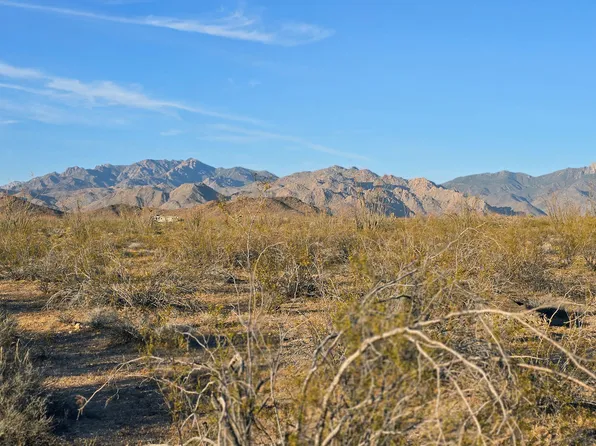 245-24 S Roll Rd #60, Yucca, AZ 86438