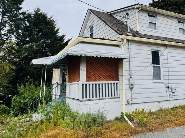 104 Serling St, Dupont, PA 18641