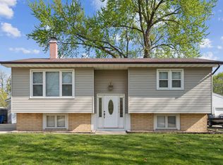 1630 Oriole Ave, Waterloo, IA 50701