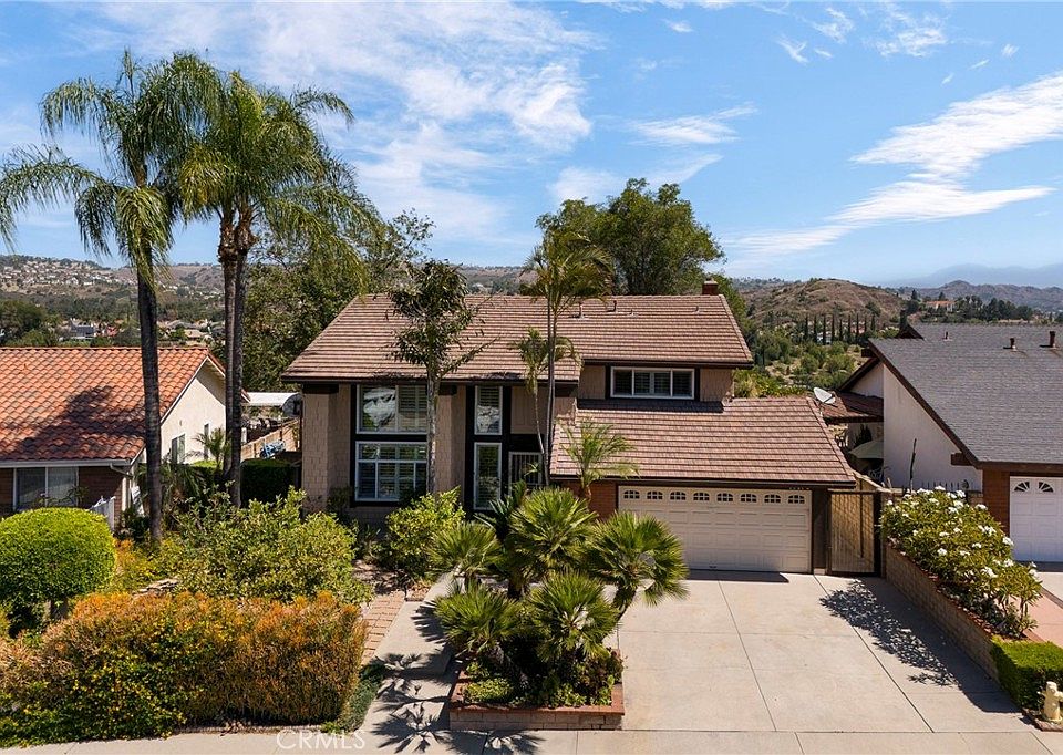 1st image of 19879 Vista Hermosa Dr