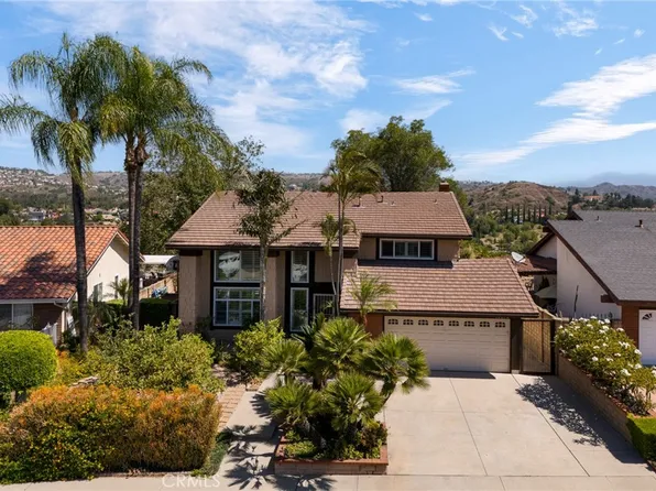 19879 Vista Hermosa Dr, Walnut, CA 91789