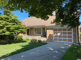 2515 W Sherman Ave, Peoria, IL 61604