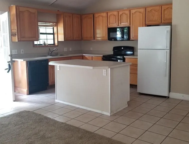 387 Denison Dr — Photo 10