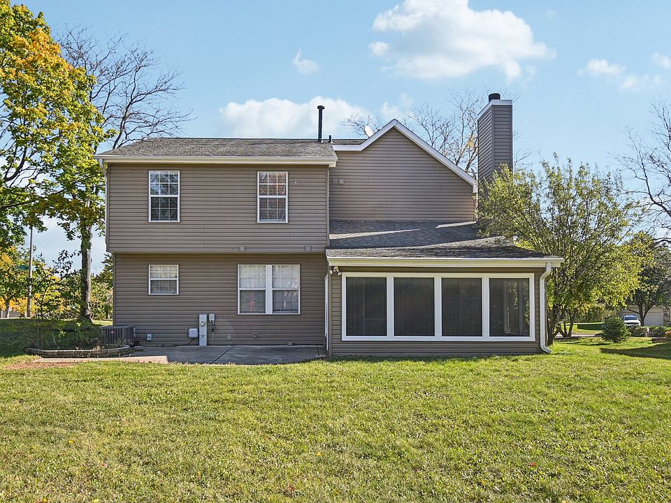2nd image of 1724 Becker Ct