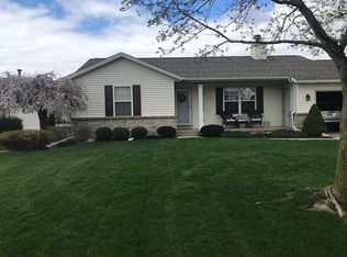 3819 Black Creek Dr, Hudsonville, MI 49426