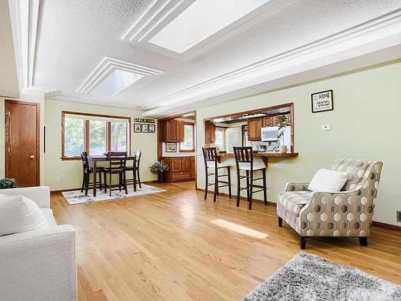 5th image of 558 113th Ln NW
