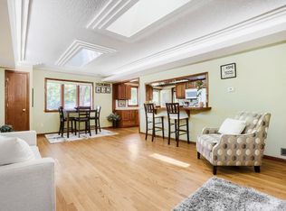 558 113th Ln NW, Coon Rapids, MN 55448