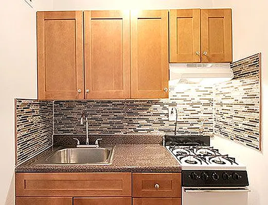 Rented by SW Queens Mezzanine | media 3