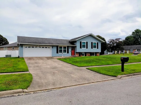 200 Williamsburg Ln, Lancaster, OH 43130