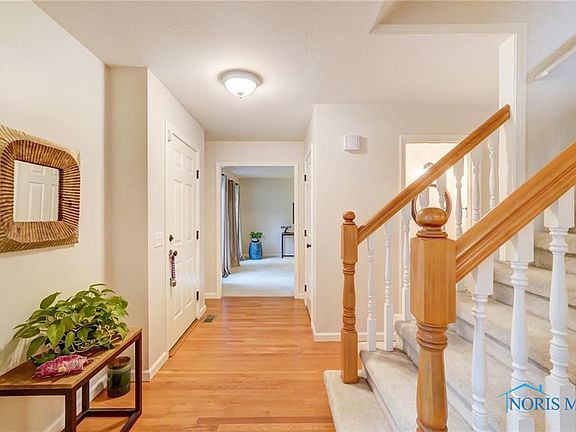 4th image of 1232 Valley Bluff Dr