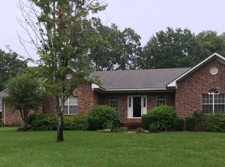 189 Country Oaks Ln, Malvern, AR 72104