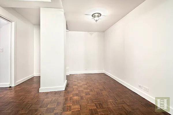 Rented by Halstead Real Estate | media 16