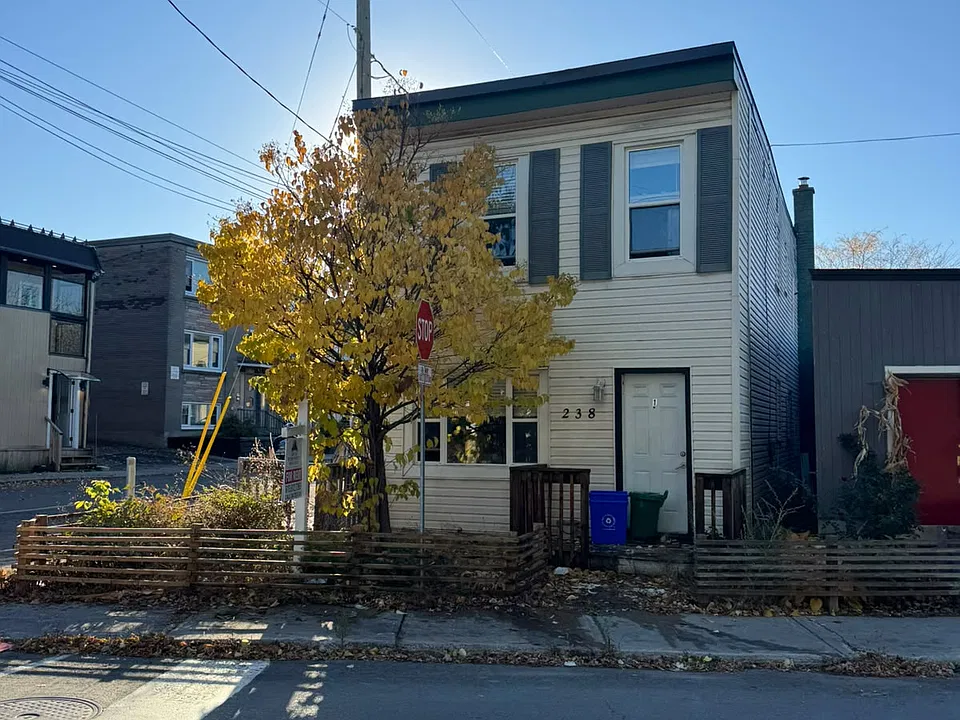238 Marier Ave #4