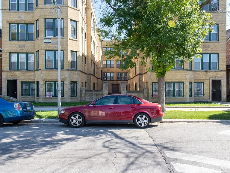 1931 S Homan — Photo 11