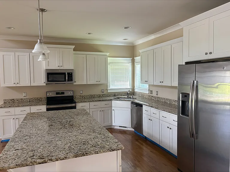 3001 Foust Dr — Photo 10