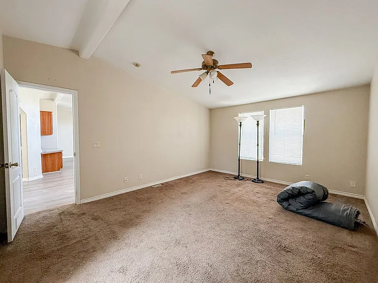 74804 Amboy Rd — Photo 10