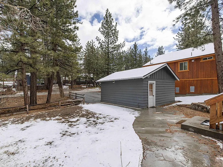 Quail Dr — Photo 31