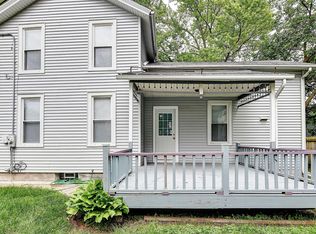 537 E Benton St, Aurora, IL 60505