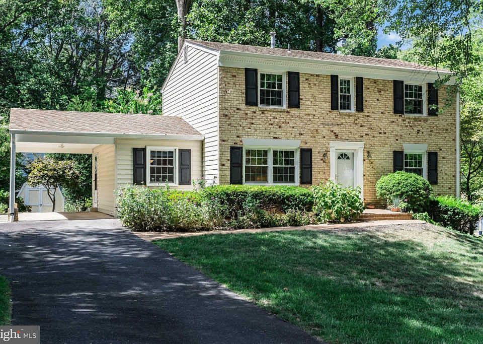 1st image of 2226 Senseney Ln