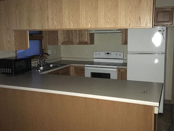 2nd image of 550 2nd St #A