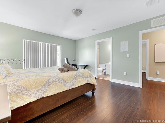 4th image of 1324 NW 3rd St #1324