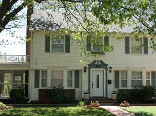 3609 SW York Way, Topeka, KS 66604