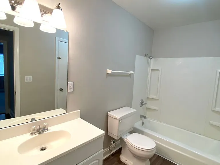 Peoria Flats - New Mgmt - New Name - Fresh Upgrades — Photo 28