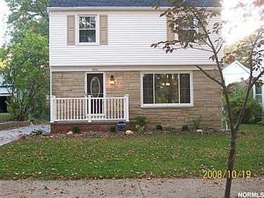 1st image of 1834 Glenridge Rd