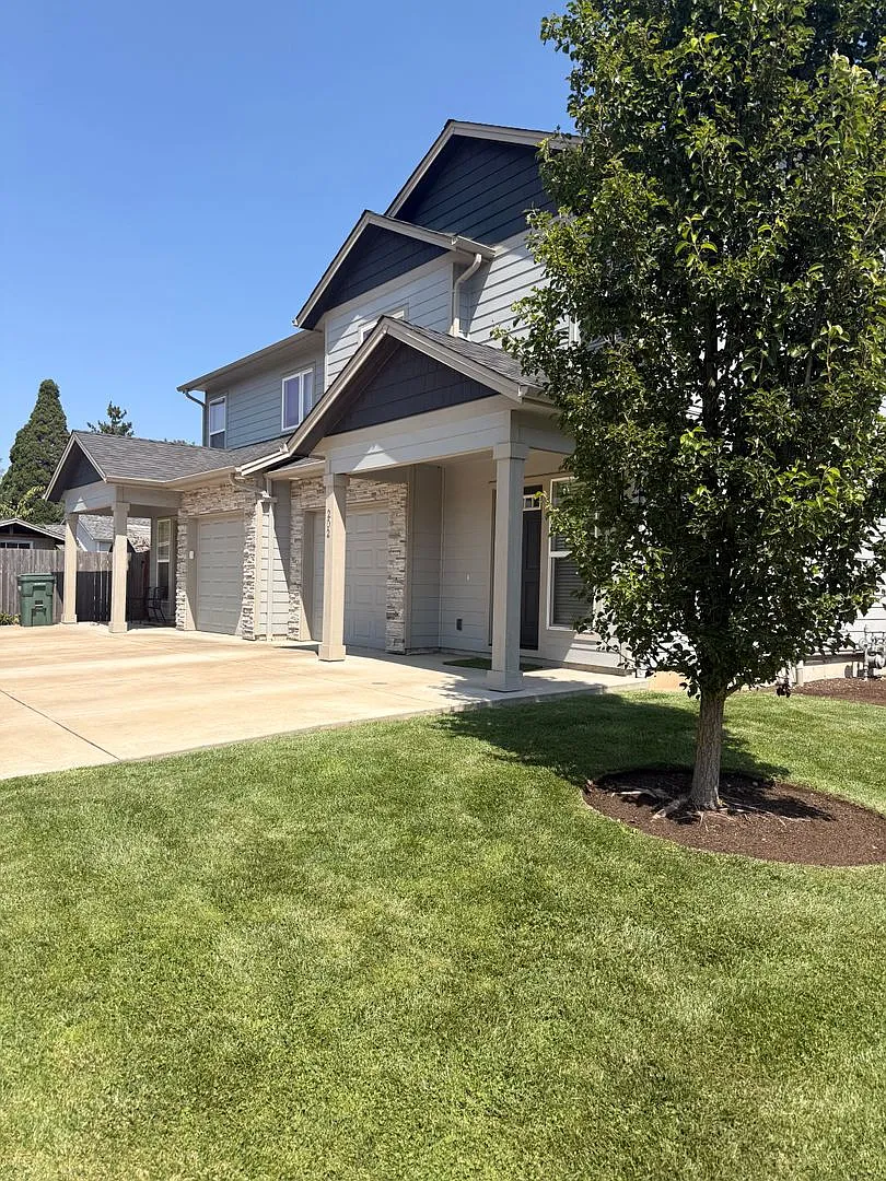 202WIL-Duplex — Photo 3