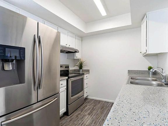 4th image of 654 S Stapley Dr APT 120