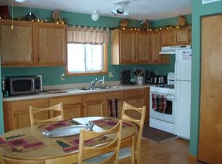 8908 Ducgreen, Interlochen, MI 49643