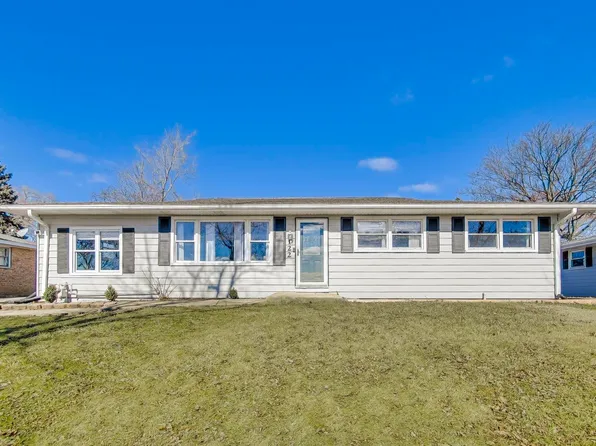 122 59th St, Willowbrook, IL 60527