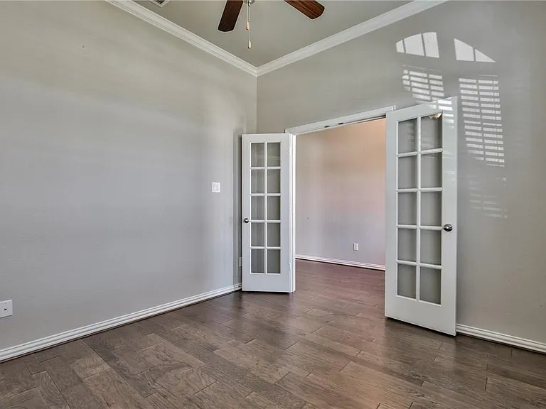 426 George Dr — Photo 3