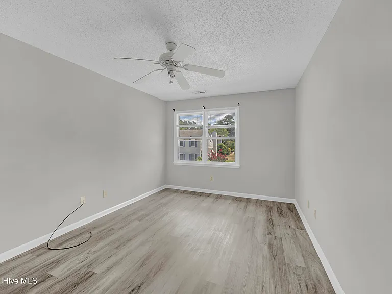 136 Lullwater Dr #A — Photo 21