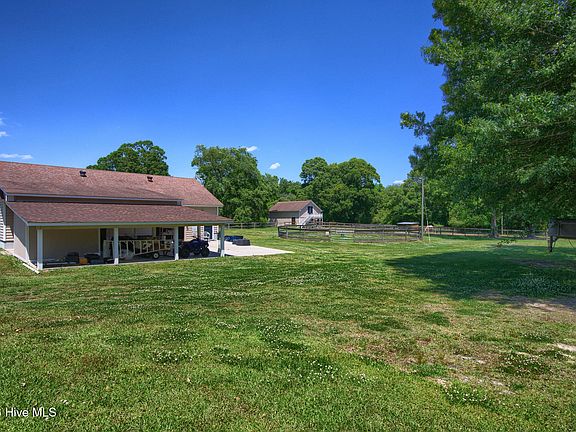 83rd image of 389 Beulaville Highway
