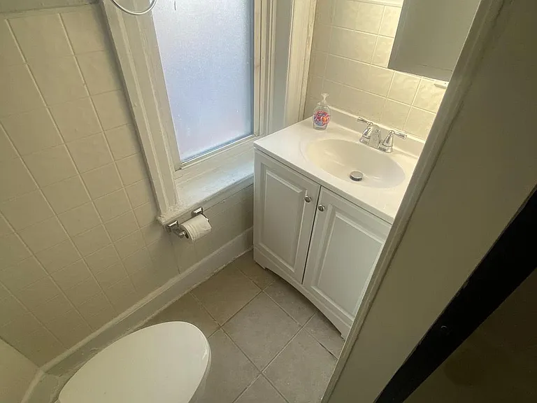 1142 S 11th St #3 — Photo 10
