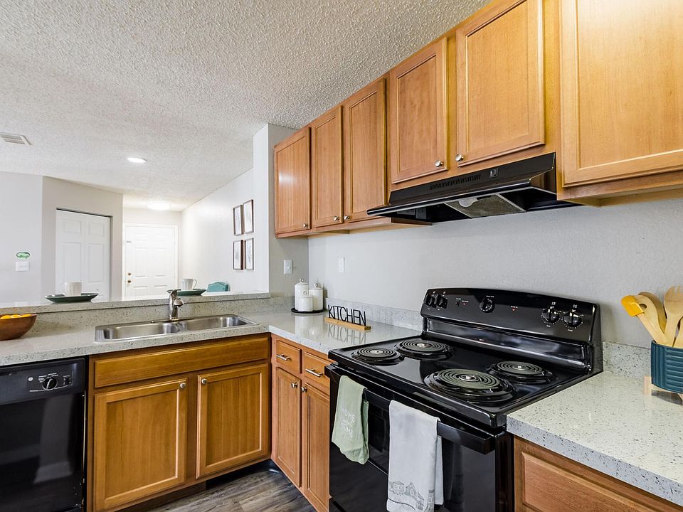1st image of 6600 Banner Lake Cir #3B-2Ba-1356Sqft