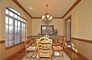 2nd image of 2701 Mesquite Ln