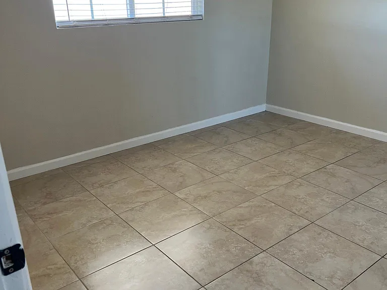 324 Oasis Dr — Photo 13