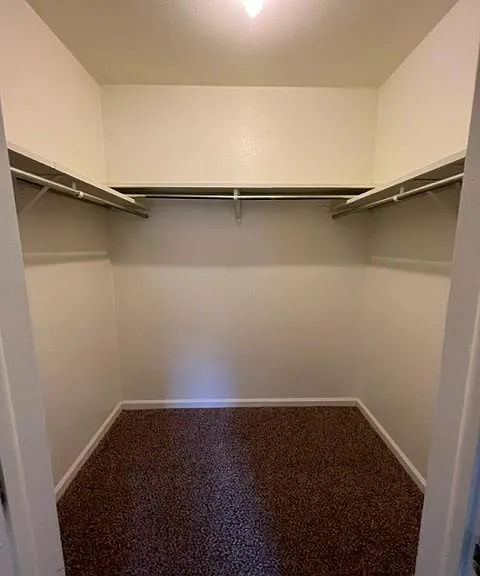 Lakemont Apartments — Photo 48