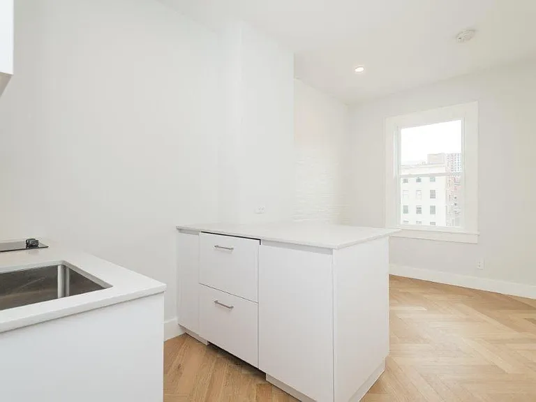 461 Massachusetts Avenue — Photo 21