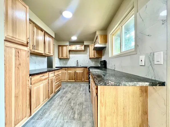 2020 SE 154th Ave, Portland, OR 97233