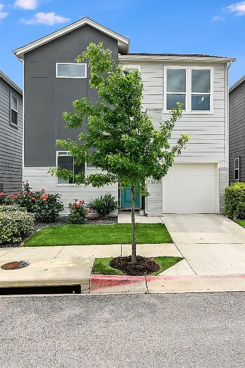 15109 Casbah Dr