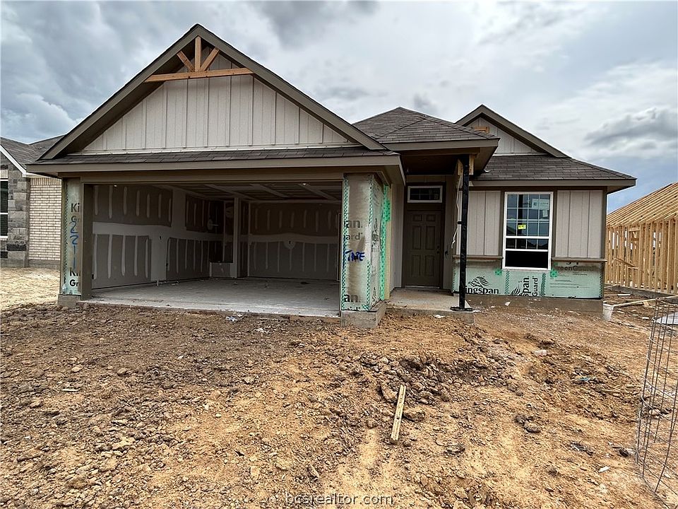 1st image of 2211 Suzy Ct